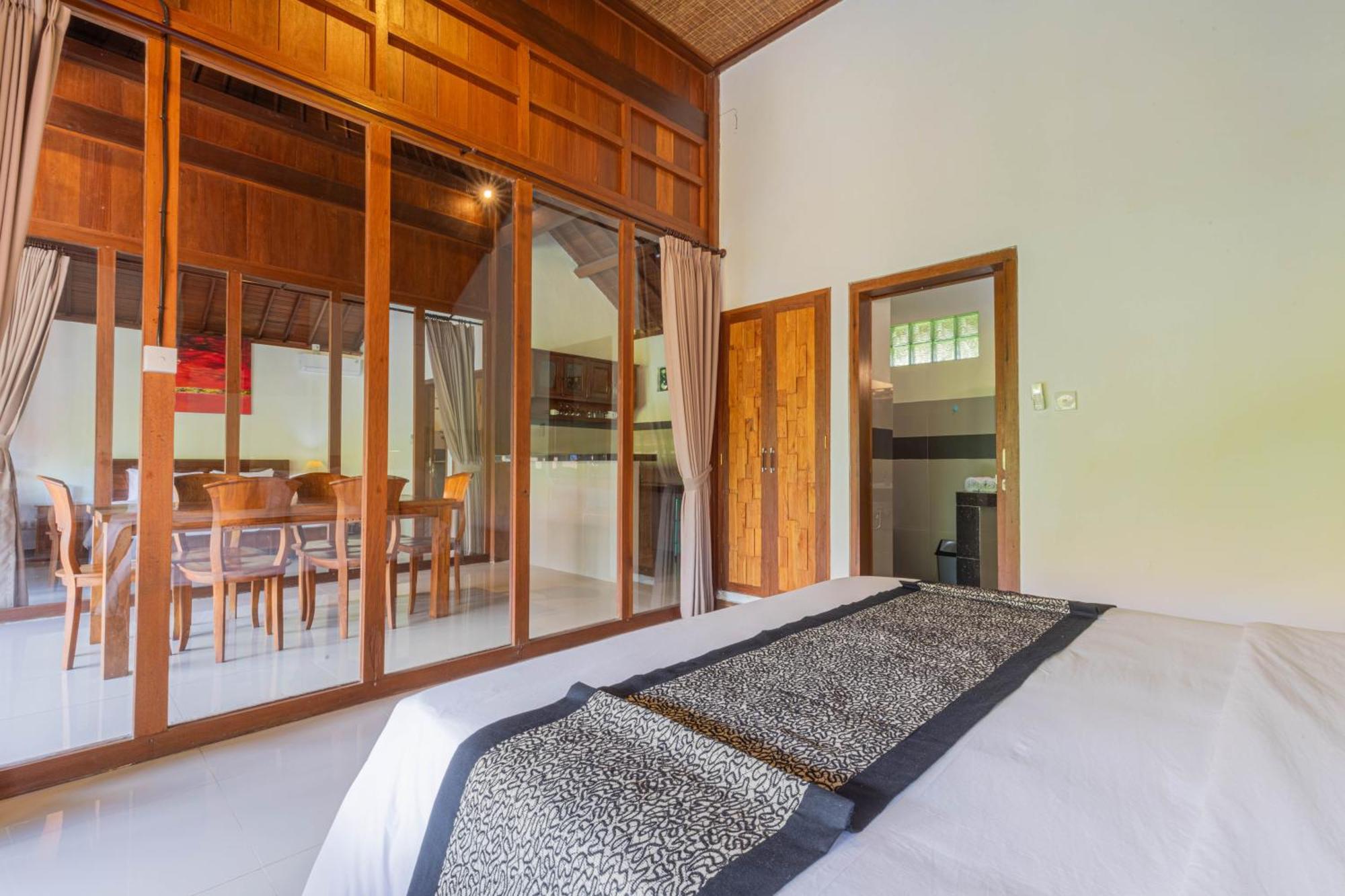 Sari Bamboo Bungalows Убуд Номер фото