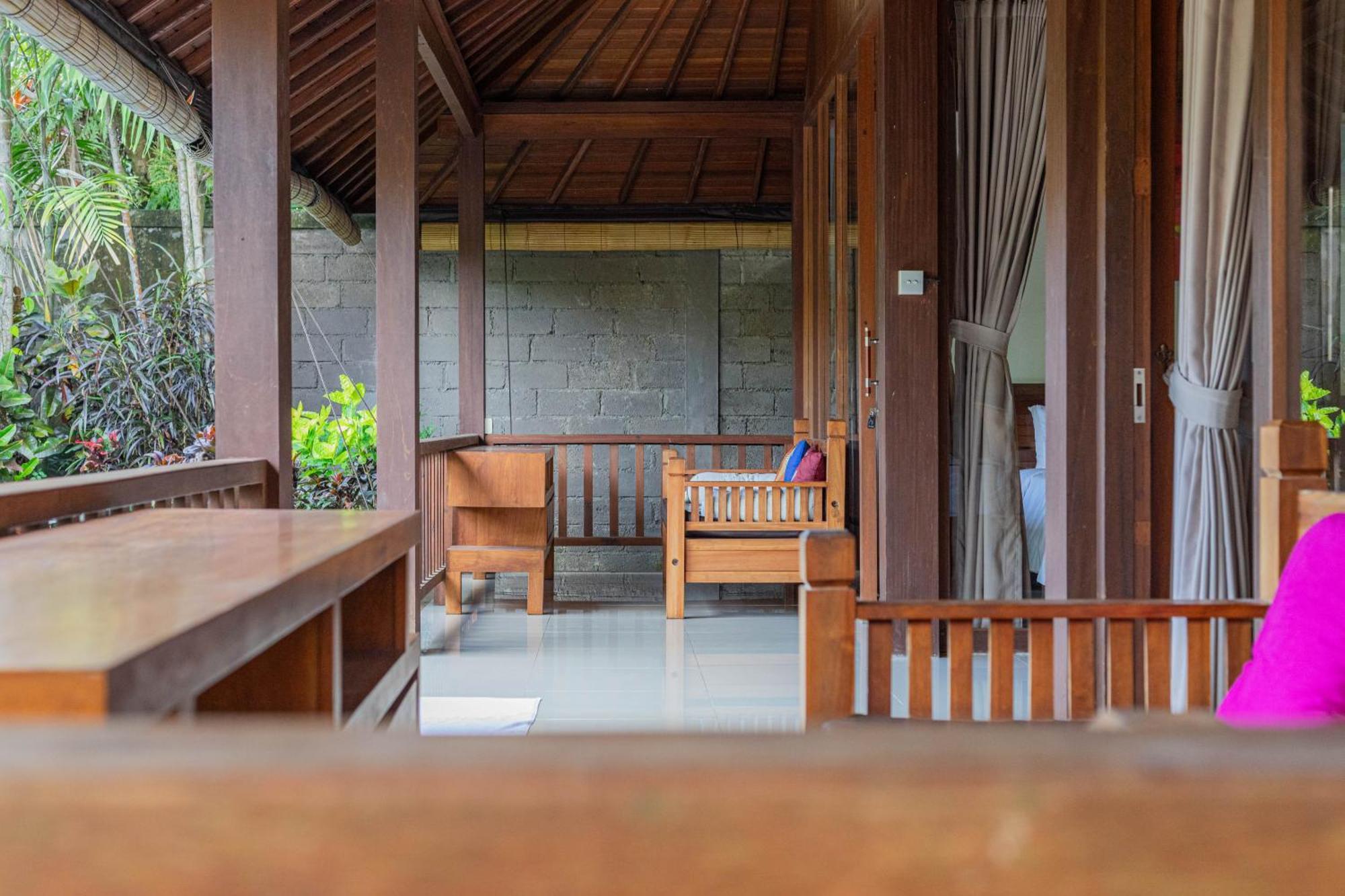 Sari Bamboo Bungalows Убуд Номер фото