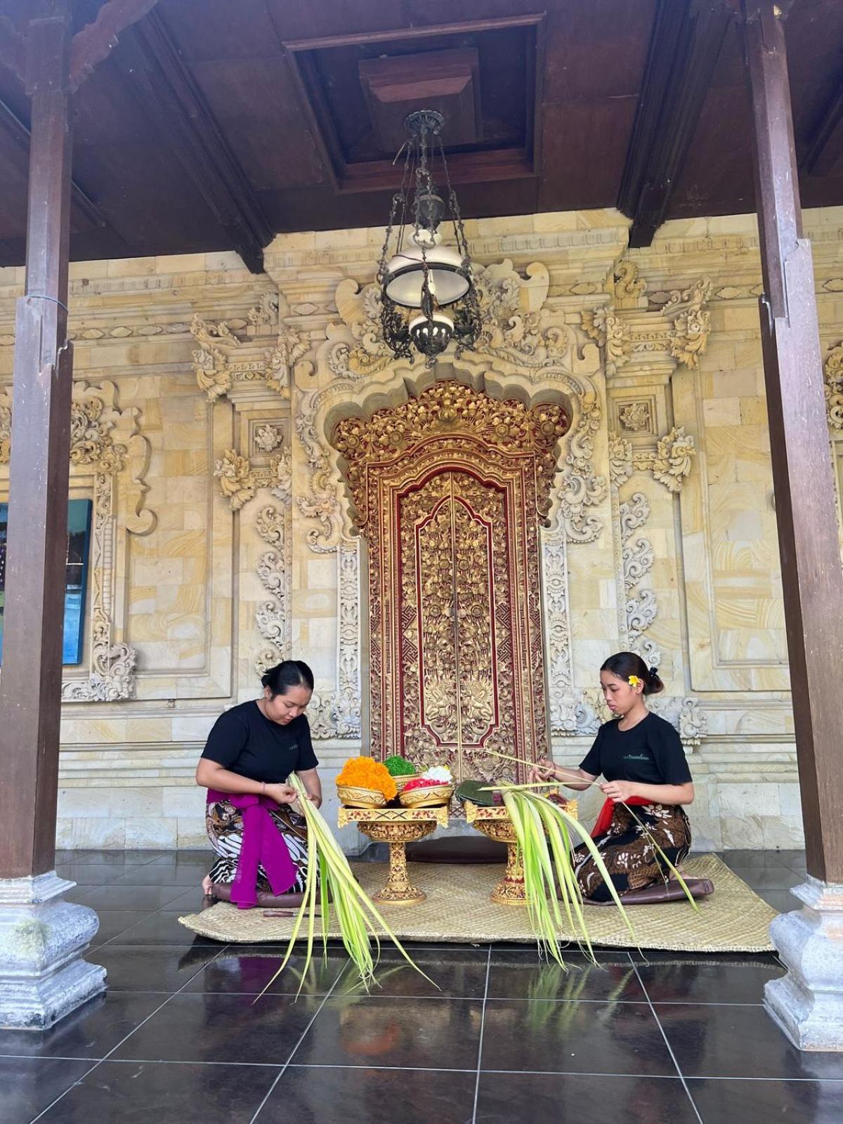 Sari Bamboo Bungalows Убуд Экстерьер фото