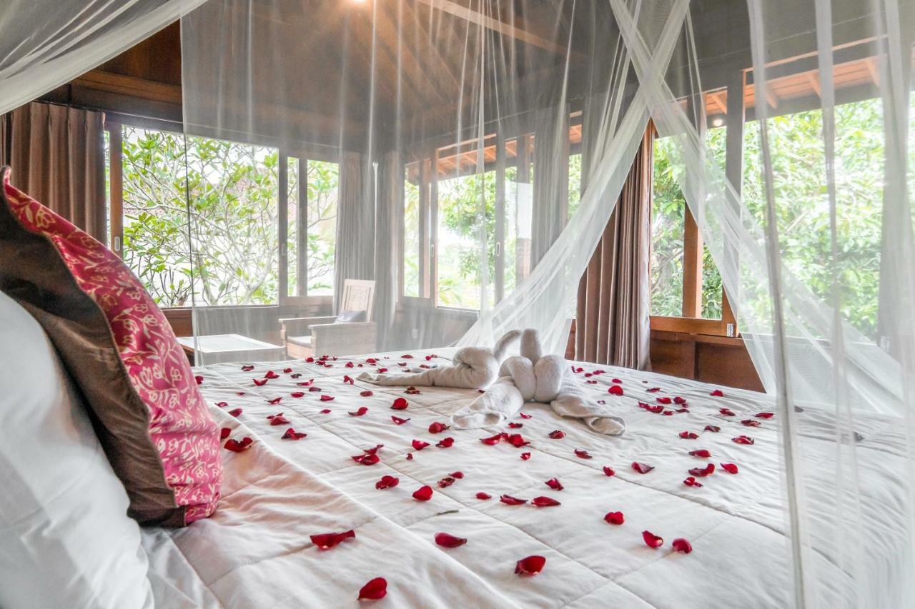 Sari Bamboo Bungalows Убуд Экстерьер фото
